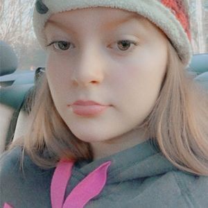 Meet your Posher, Lilly